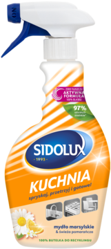 Sidolux Kuchnia, środek do czyszczenia kuchni, biała butelka ze spryskiwaczem, pomarańczowa etykieta, zapach pomarańczy, widok z przodu.