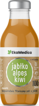 Butelka soku EkaMedica jabłko aloes kiwi, przód. Bursztynowy płyn, brązowa etykieta z zielonym logo.