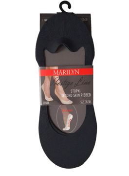Czarne, prążkowane stopki Marilyn Second Skin Ribbed w opakowaniu, z grafiką stopy. Widok z przodu.