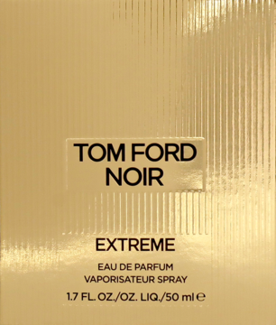 Złote, teksturowane pudełko perfum Tom Ford Noir Extreme EAU DE PARFUM 50 ml, z czarnym napisem, widok z przodu.