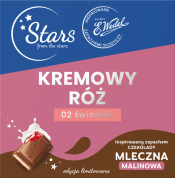 Etykieta różu w kremie Stars x E.Wedel, odcień 02 Świeżość, koralowo-brzoskwiniowy, z grafiką malinowej czekolady.