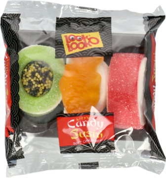 Opakowanie żelkowego sushi Candy Sushi. Widok z przodu: zielony z posypką, pomarańczowy i czerwony żelek z pianką.
