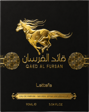 Czarne opakowanie perfum Lattafa Qaed Al Fursan 90ml ze złotym koniem i arabskim napisem, widok z przodu.