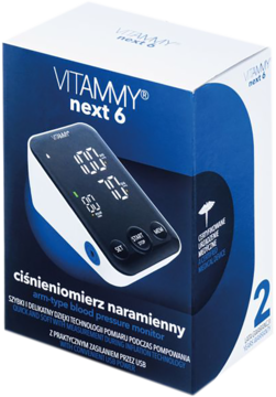Niebiesko-białe pudełko ciśnieniomierza Vitammy Next 6, z obrazem urządzenia, ujęcie pod kątem.