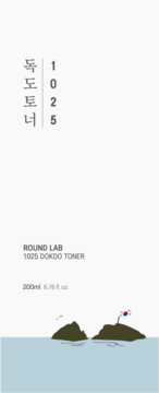 ROUND LAB 1025 Dokdo Toner 200ml w białej butelce z grafiką wysp i czarnym tekstem, widok z przodu.