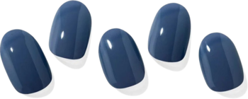 Pięć owalnych, błyszczących naklejek Ohora Creamy Indigo do paznokci w ciemnoniebieskim kolorze, ułożonych wachlarzowo.