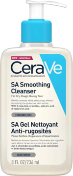 CeraVe SA Smoothing Cleanser, biała butelka z niebieską pompką, widok z przodu. Produkt do skóry suchej, szorstkiej i z grudkami.