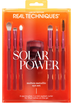 Zestaw pędzli Real Techniques Solar Power Molten Metallic Eye z zalotką, w pomarańczowym opakowaniu, widok z przodu.