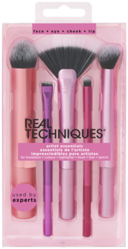 Zestaw Real Techniques Artist Essentials, 5 różowych pędzli do makijażu w przezroczystym opakowaniu, widok z przodu.