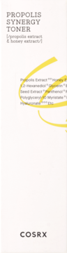 Biała butelka COSRX Propolis Synergy Toner do twarzy, szary tekst, żółte detale, widok z przodu.