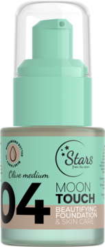 Upiększający podkład Stars Moon Touch 04 Olive Medium w miętowej butelce z pompką, widok z przodu.