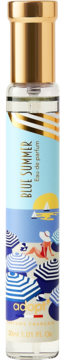 Adopt' Blue Summer eau de parfum, butelka z złotą nakrętką i etykietą z letnią plażą i parasolami.