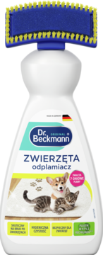 Biała butelka Dr. Beckmann ZWIERZĘTA odplamiacz, z niebieską szczotką z żółtym włosiem, widok z przodu. Etykieta ze szczeniakiem i kotkiem.