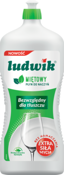 Ludwik miętowy płyn do naczyń, biała butelka z zieloną pompą, etykieta "Extra siła mycia" na tle kieliszka.