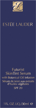 Estée Lauder Futurist Skin Tint Serum z SPF 20 w granatowym opakowaniu, widok z przodu, złote logo i tekst.