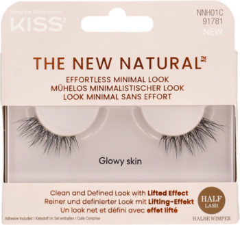 KISS The New Natural Glowy skin sztuczne rzęsy w jasnym opakowaniu z przezroczystym okienkiem, widok z przodu.