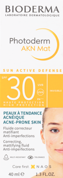 BIODERMA Photoderm AKN Mat,fluid matujący SPF30, skóra skłonna do trądziku,przód