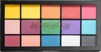Otwarta czarna paleta cieni Revolution Re-loaded Marvellous Mattes z 15 matowymi, żywymi odcieniami.
