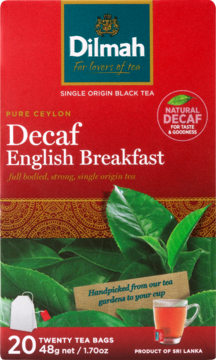 Czerwone opakowanie herbaty Dilmah Decaf English Breakfast Ceylon, 20 torebek, naturalna bezkofeinowa, widok z przodu.