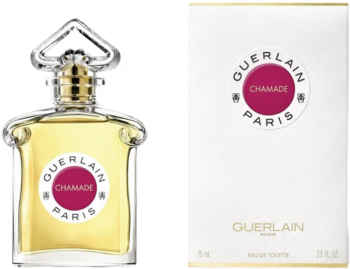 Perfumy Guerlain Chamade Eau de Toilette: szklana butelka ze złotym korkiem i białe pudełko, widok z przodu.