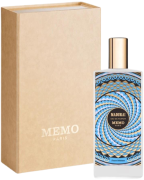 Memo Madurai perfumy, butelka z niebiesko-złotym wzorem spirali, z boku beżowe pudełko, widok na przód.