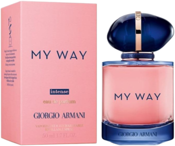 Giorgio Armani My Way Intense: różowe pudełko i butelka perfum z unikalną niebieską nakrętką, widok z przodu.