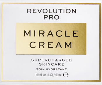 Białe pudełko kremu nawilżającego Revolution PRO Miracle Cream z złotą etykietą, widok z przodu, 50ml.