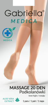 Cieliste podkolanówki Gabriella Medica Massage 20 DEN, z aloesem, widok na nogi z masującą podeszwą.
