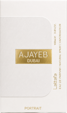 Lattafa Ajayeb Dubai Portrait Eau de Parfum 100ml. Białe pudełko z gold logiem, widok frontalny z bokiem.