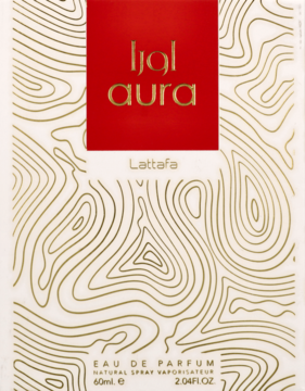 Lattafa Aura perfumy, białe pudełko w złote wzory z czerwonym napisem, widok z przodu, zapach gourmand.