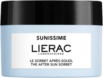 Lierac Sunissime After Sun Sorbet do twarzy w jasnoniebieskim słoiku z czarną pokrywką, frontalne ujęcie.