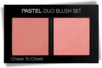 Pastel Duo Blush Set Cheek To Cheek: dwie brzoskwiniowe róże do policzków, matowy i rozświetlający, w czarnej paletce, widok z przodu.