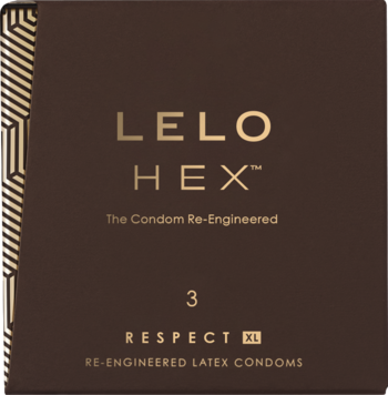 Lelo Hex Respect XL, ultra-cienkie prezerwatywy w brązowym pudełku z 3 sztukami i złotym heksagonalnym wzorem.