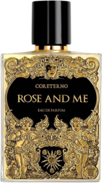 Perfumy Coreterno Rose And Me w szklanej butelce, czarno-złota etykieta z barokowymi zdobieniami i cherubinami, przód.