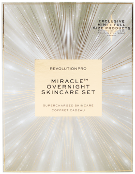Złote pudełko Revolution PRO Miracle Overnight Skincare Set do nocnej pielęgnacji, widok z przodu, z promienistym wzorem.