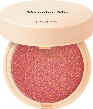 Otwarty róż Pupa Wonder Me Blush 002 Hug Me Glow, lśniący, pudrowy róż w okrągłej puderniczce.