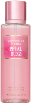 Victoria's Secret Petal Buzz mgiełka do ciała, różowa, w przezroczystej butelce z różową etykietą, widok z przodu.