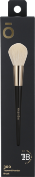 Kashōki Tapered Powder Brush 300 w czarnym opakowaniu, z beżowym włosiem, złotą skuwką i czarną rączką.