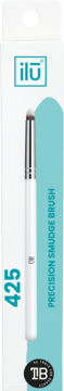 Białe opakowanie pędzla ilu Precision Smudge Brush 425, z widocznym białym pędzlem do makijażu.