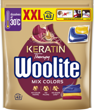 WOOLITE Keratin Therapy ,kapsułki do prania z keratyną, Kolor,przód