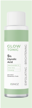 Sinoz Glow Tonic z 5% kwasem glikolowym, rozświetlający tonik w białej butelce z zieloną etykietą, widok z przodu.