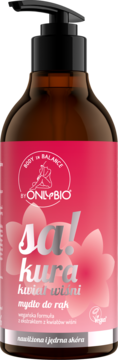 Onlybio Sakura mydło do rąk w płynie, brązowa butelka z pompką, różowa etykieta z kwiatem wiśni, widok frontalny.