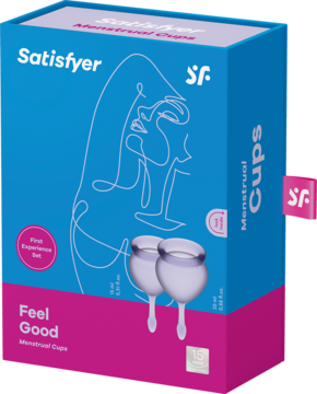 Satisfyer Feel Good Menstrual Cups w niebiesko-fuksjowym pudełku, widoczne dwa fioletowe kubeczki. Ujęcie pod kątem.