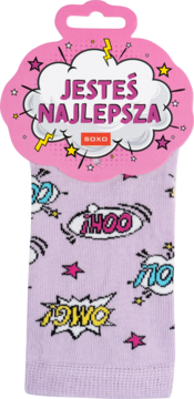 Damskie skarpetki Soxo 'Jesteś Najlepsza', liliowe z kolorowymi komiksowymi dymkami, na różowej zawieszce.