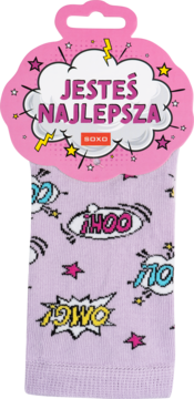 Damskie skarpetki Soxo 'Jesteś Najlepsza', liliowe z kolorowymi komiksowymi dymkami, na różowej zawieszce.