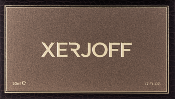 Brązowe, fakturowane opakowanie perfum Xerjoff 50ml, z dużym, jasnym napisem "XERJOFF" na środku.