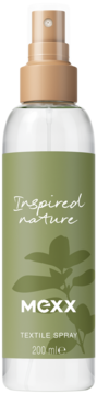 MEXX Inspired Nature tekstylny spray 200ml. Frontowa butelka z zieloną etykietą i beżowym dozownikiem.