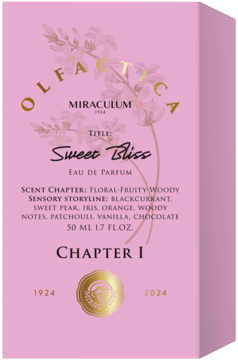 Olfactica Sweet Bliss, damska woda perfumowana. Jasnoróżowe pudełko z złotymi napisami i kwiatowym wzorem, widok z przodu pod kątem.