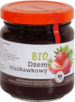 Słoik BIO dżemu truskawkowego od Juchowo Farm, pomarańczowa nakrętka, biała etykieta z truskawkami, widok z przodu.