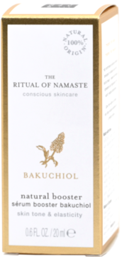 Białe pudełko Ritual of Namaste Natural Booster Bakuchiol 20ml, na koloryt i elastyczność skóry, widok z przodu.